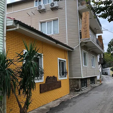 Tarihi Kaleici Denize Yakin Size Oezel Muhtesem Konum Uygun Fiyat Ev Apartamento