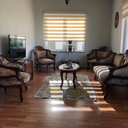 Apartamento Tarihi Kaleici Denize Yakin Size Oezel Muhtesem Konum Uygun Fiyat Ev