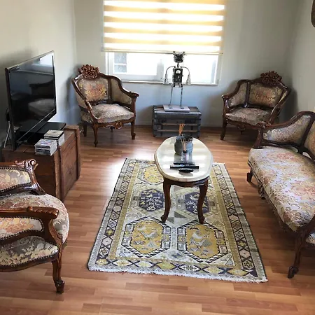 Tarihi Kaleici Denize Yakin Size Oezel Muhtesem Konum Uygun Fiyat Ev Apartamento