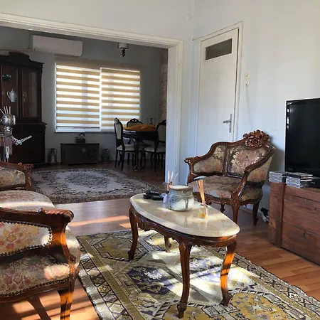 Apartamento Tarihi Kaleici Denize Yakin Size Oezel Muhtesem Konum Uygun Fiyat Ev