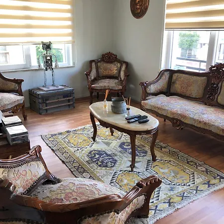 Apartamento Tarihi Kaleici Denize Yakin Size Oezel Muhtesem Konum Uygun Fiyat Ev *